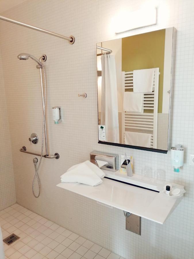 Nymphe Strandhotel & Hotel 4*