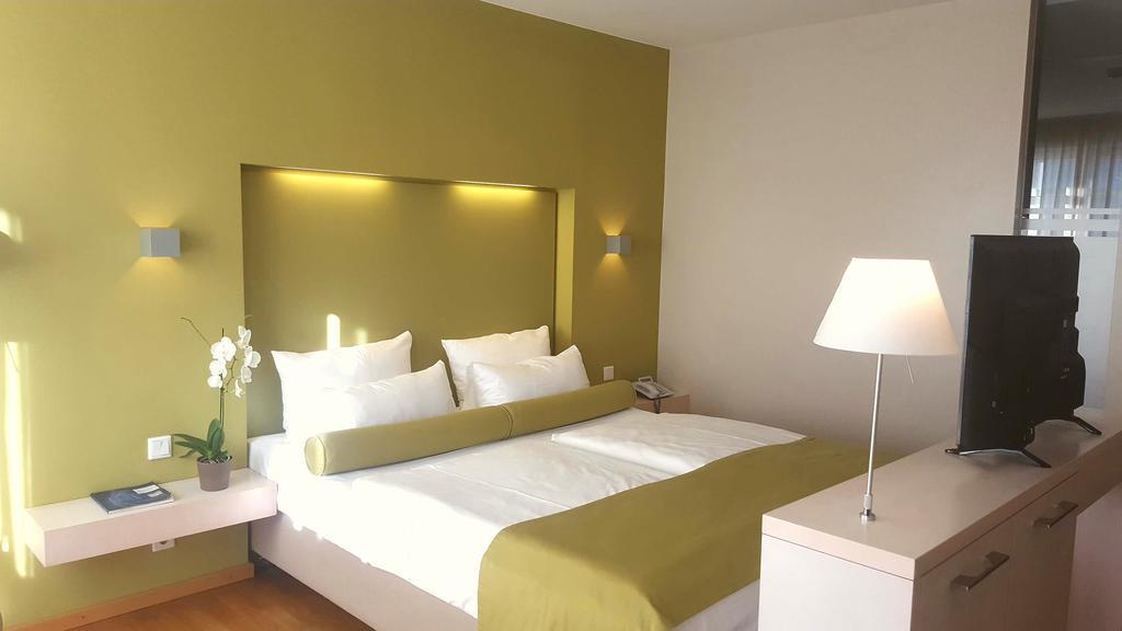 Nymphe Strandhotel & Hotel