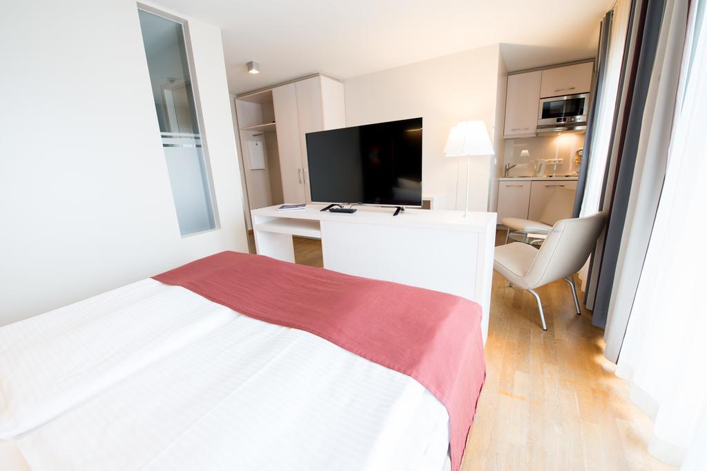 Nymphe Strandhotel & 4*